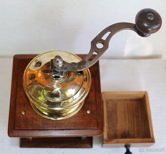 Starý mlynček na kávu II - 3