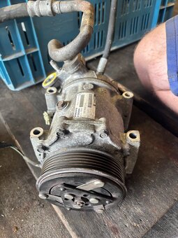 Klimakompresor Volvo 1.6 hdi - 3