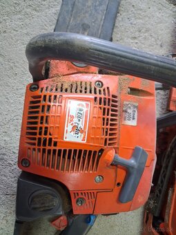 Predám 2ks píl .Oleomac a Husqvarna - 3