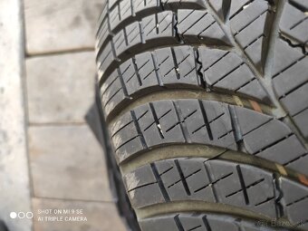 Goodyear Vector 4 Seasons 215/60r17 - 3