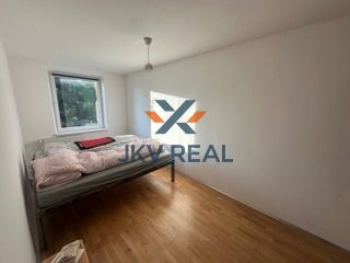 3-izbový byt s loggiou na Kramároch – kompletne zrekonštruov - 3