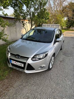 Ford FOCUS Titanium - 3