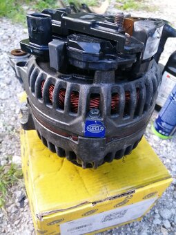 Predám Alternator HELLA Octavia 1 1.9tdi 66kw 120A - 3