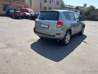 Toyota Rav4 2.2 D-4D 4x4 - 3