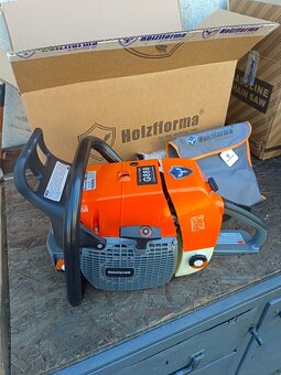 Motorová píla Holzfforma G888 - 3