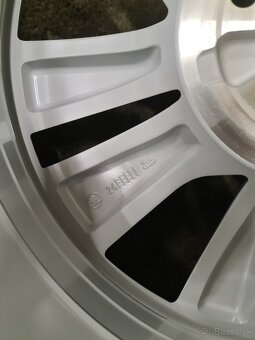 5X112 R19 ŠKODA + ZIMNE PNEU 235/50 R19 - 3