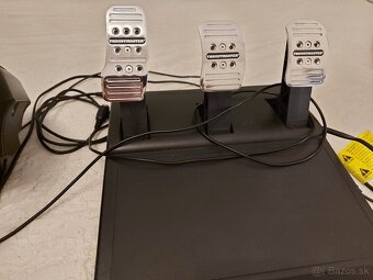 Thrustmaster TMX PRO volant + pedále a riadiaca páka - 3