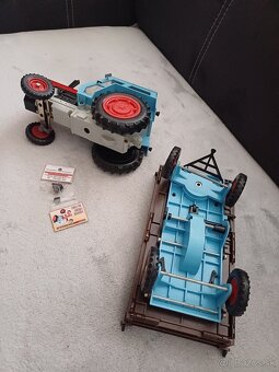 Predam traktor kdn s vleckou - 3