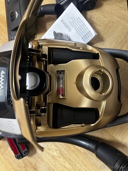 Vysávač ETA AVANTO 3519 - 3