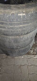 Disky Dezent 5x120 r18 - 3