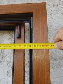 Predam balkonove dvere zlaty dub - 3