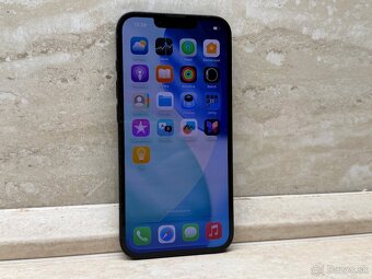 Apple iPhone 16e 128GB Black - 3