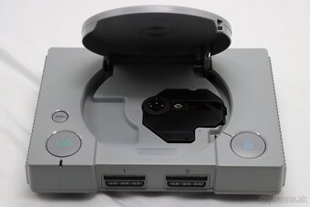 PS1 SCPH-7502 + originál analógový ovládač + káble - 3