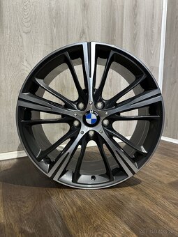 BMW 1 - F20, F21 - BMW 2 - F22, F23 orig. ALU R19 - 3