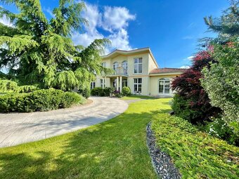 🏡 Priestranný rodinný dom so štýlovou záhradou 🌿 - 3