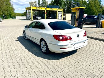 Volkswagen Passat 2.0 TDI Highline - 3