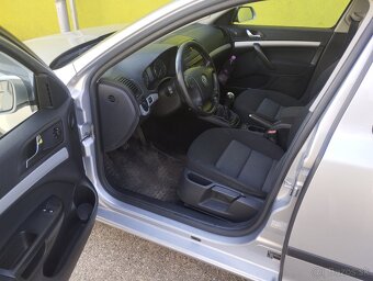 Škoda Octavia 2 combi 1,9tdi 77kw - 3