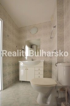 Studio (1+kk) o výměře 40 m² s balkonem s výhledem na bazén - 3