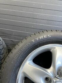 255/55R18 Nokian WR Suv4 Porsche - 3