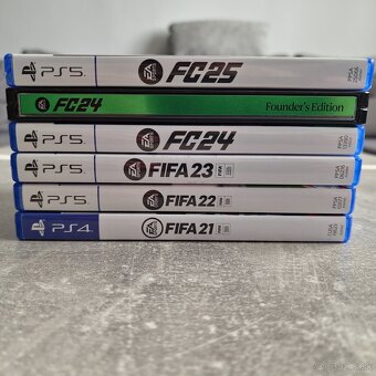 Kolekcia hier FIFA 21 - 25 (PS4/PS5) - Rožňava - 3