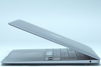 ZÁRUKA/Macbook Air 13.3"/I3 1.1GHZ/8GB RAM/256GB SSD/CZ/BAT - 3