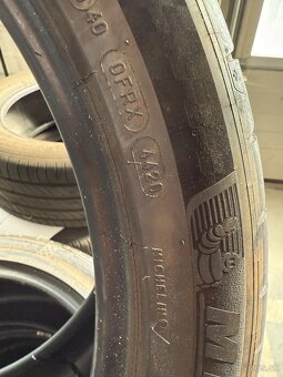 Michelin 275/40R22 - 3