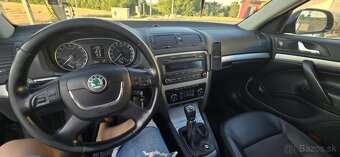 Škoda octavia rs 2.0 tdi 2011 - 3