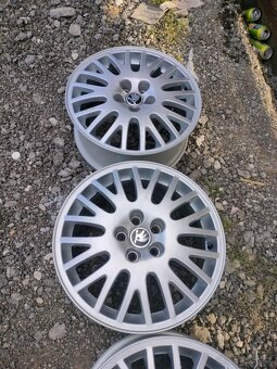 4ks alu disky orig. Škoda 5x100 r16 - 3