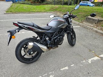 suzuki SV650X - 3