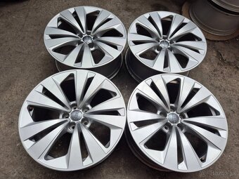 5x112 r19 ET20 x 8,5J elektróny originál AUDI+VW, ŠKODA - 3