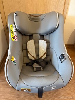 Autosedačka Joie i-Harbour otočná - 3