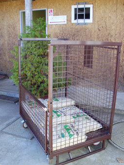 Predám skladovací kontajner na drevo 2,2 m³ - 3