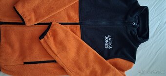 Chlapčenská mikina  veľkosť  140 - 3