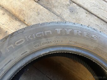 185/60R15 88H Nokian Wetproof 1 - 3