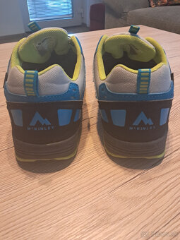 Detské turistické topánky McKINLEY - 3