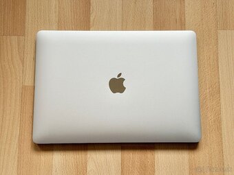 MacBook Air 13", NOVÁ BATÉRIA, TOP STAV - 3