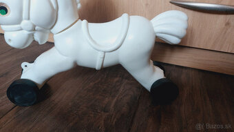 RETRO hračka - kôň na kolieskach - 3