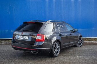 Škoda Octavia Combi 2.0 TDI DPF RS DSG - 3