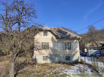 NOVÁ NIŽŠIA CENA Priestranný rodinný dom v pôvodnom stav - 3