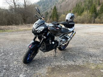 Aprilia Tuono 1000 - 3