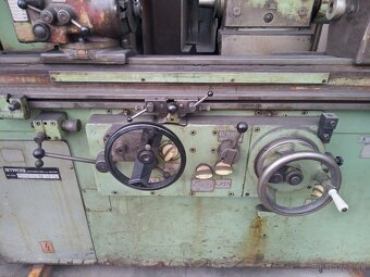 Bruska na kulato TOS 2UD-750 - 3