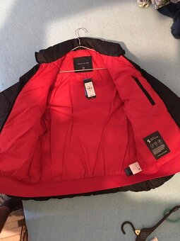 zimná vetrovka Tommy Hilfiger velkosť XS - 3