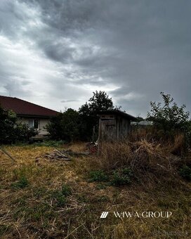 Na predaj starší rodinný dom s veľkým pozemkom v obci Imeľ - 3