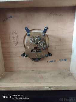 Predam nastenne hodiny - 3