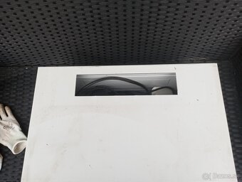 Predám dátový rozvádzač Triton - 3