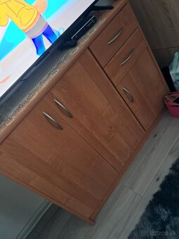Komoda - 3