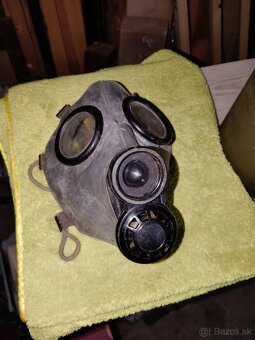 plynová maska z roku 1953 - 3