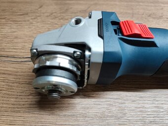 bosch gws 18V-8 uhlová brúska - 3