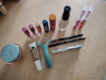 Dekoratívna kozmetika - 3