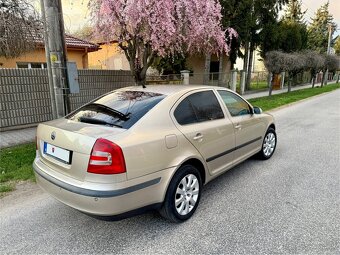 Škoda Octavia 2 1.9 TDi Sedan - 3